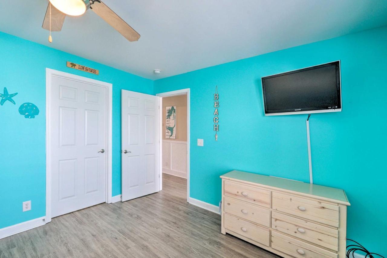 Ocean-View Oak Island Condo, 1 Block To Beach! Extérieur photo